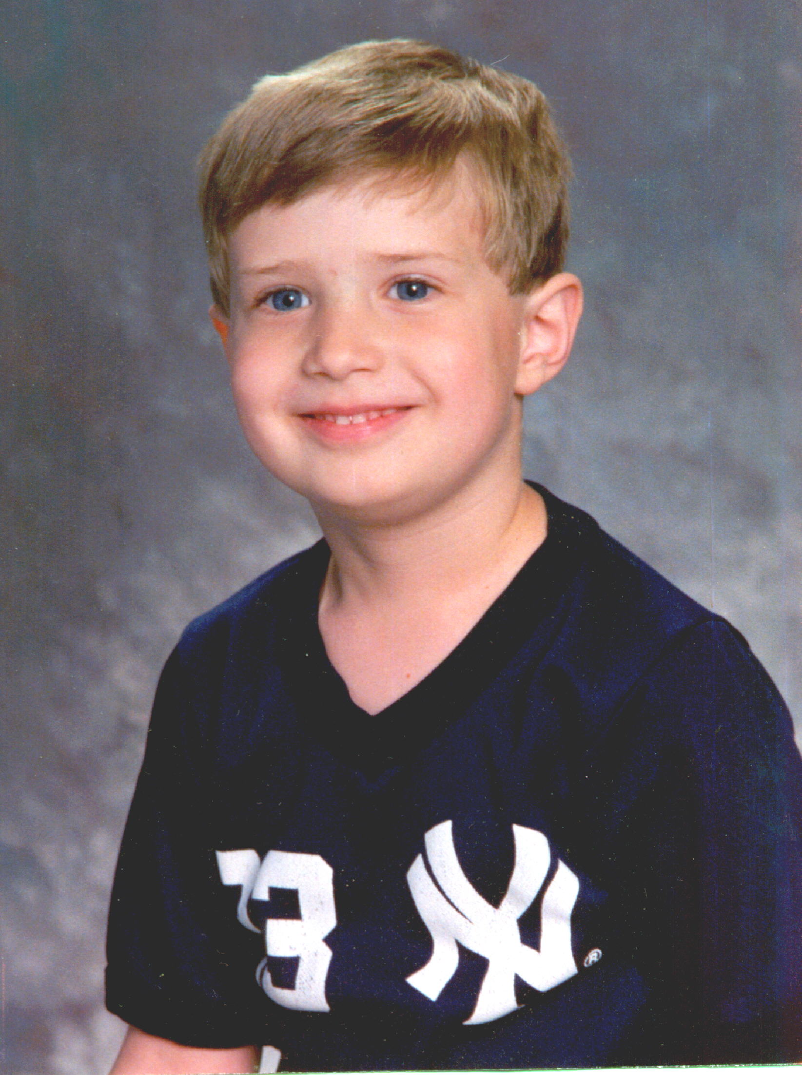 Bobby.jpg (391742 bytes)